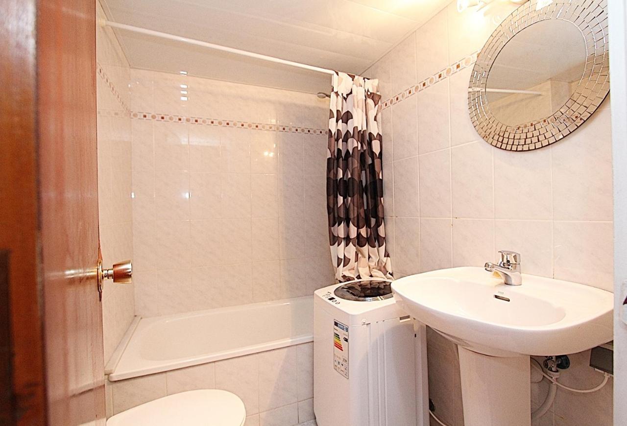 Apartamentos Zodiac Лорет де Мар Екстериор снимка