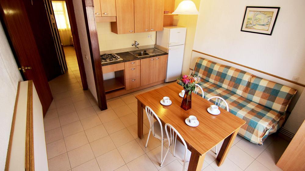 Apartamentos Zodiac Лорет де Мар Екстериор снимка