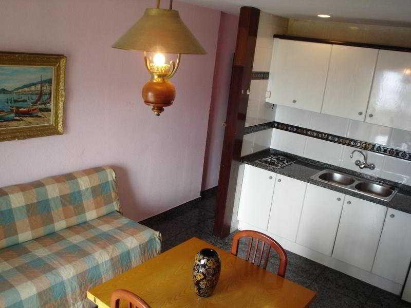 Apartamentos Zodiac Лорет де Мар Екстериор снимка