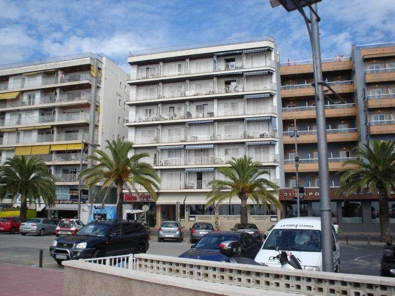 Apartamentos Zodiac Лорет де Мар Екстериор снимка