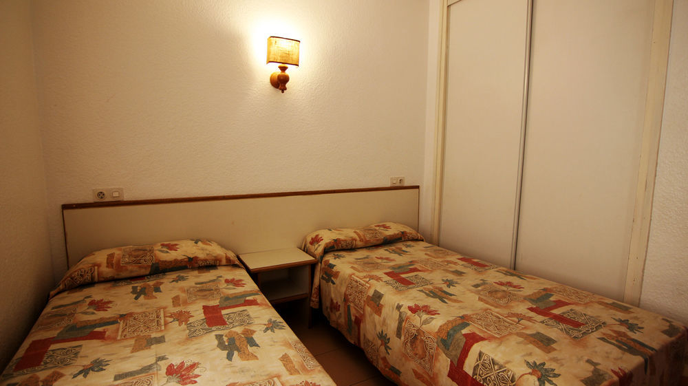 Apartamentos Zodiac Лорет де Мар Екстериор снимка