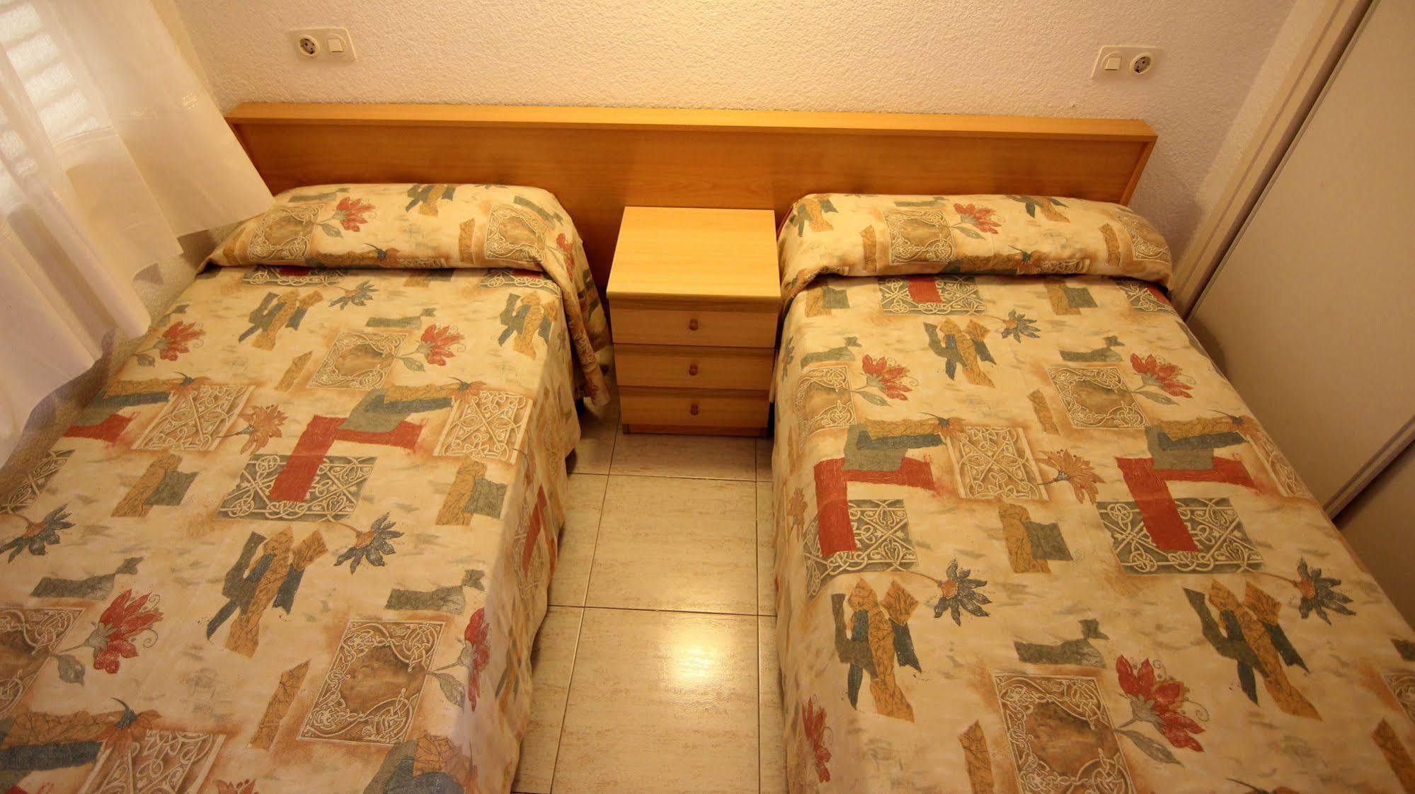 Apartamentos Zodiac Лорет де Мар Екстериор снимка