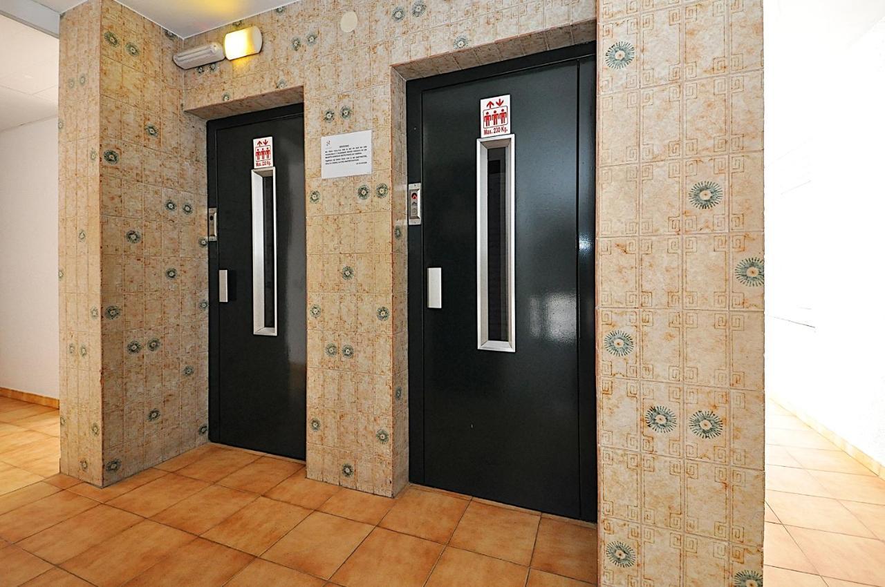 Apartamentos Zodiac Лорет де Мар Екстериор снимка